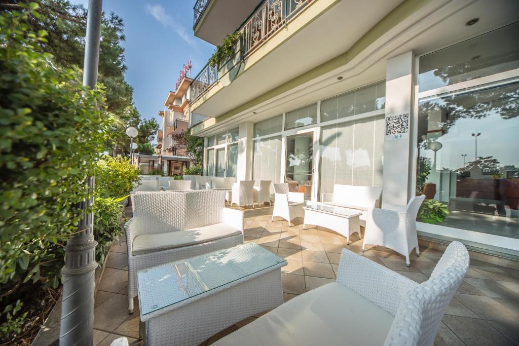 Ciccio Hotel Misano Adriatico Buitenkant foto