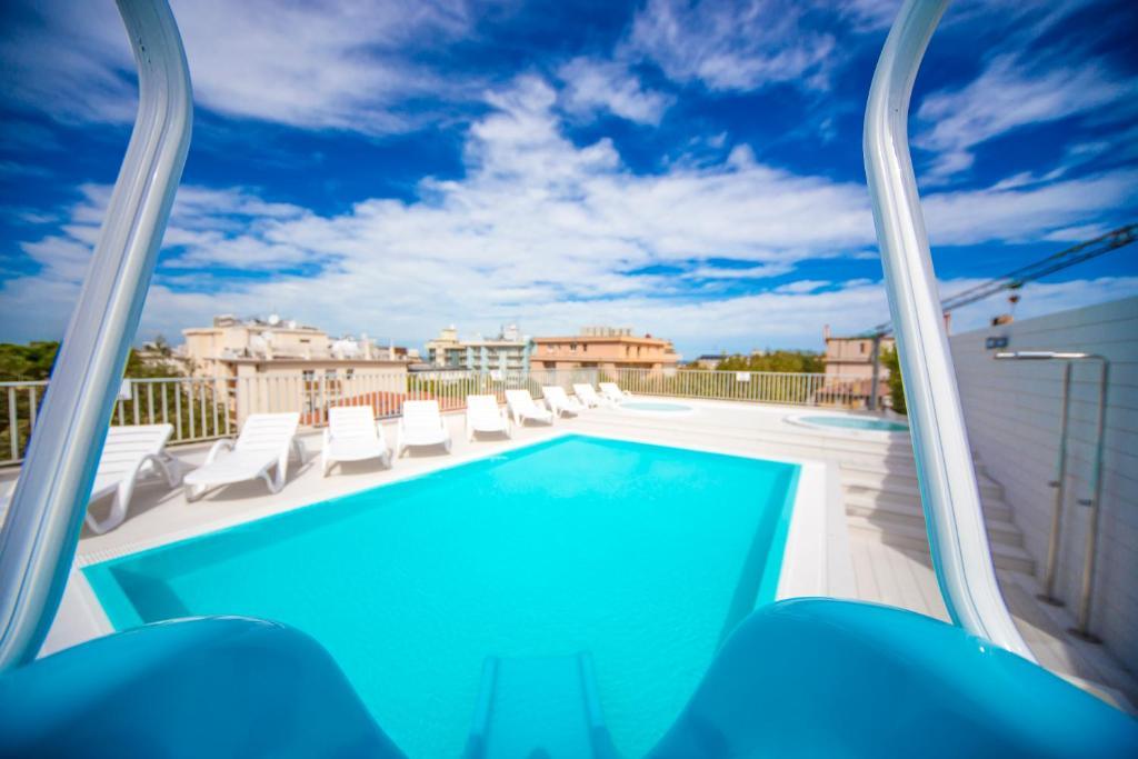 Ciccio Hotel Misano Adriatico Buitenkant foto