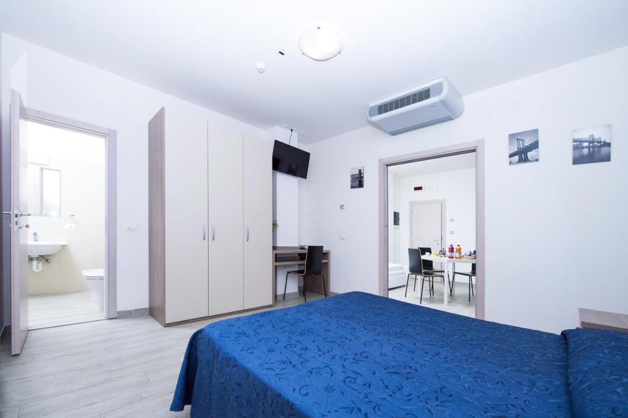 Ciccio Hotel Misano Adriatico Buitenkant foto